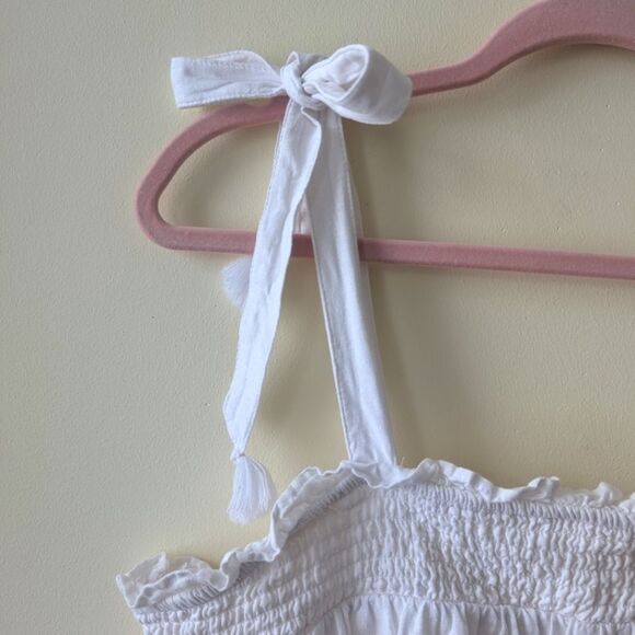 Old Navy Sleeveless Smocked Linen Blend Swing Top White Beach Cottage Size L - Picture 5 of 8